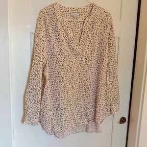 Carolina Belle Cream and Black Blouse